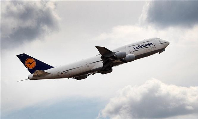 Đức: 130.000 hành khách bị ảnh hưởng do Lufthansa hủy 800 chuyến bay ảnh 1