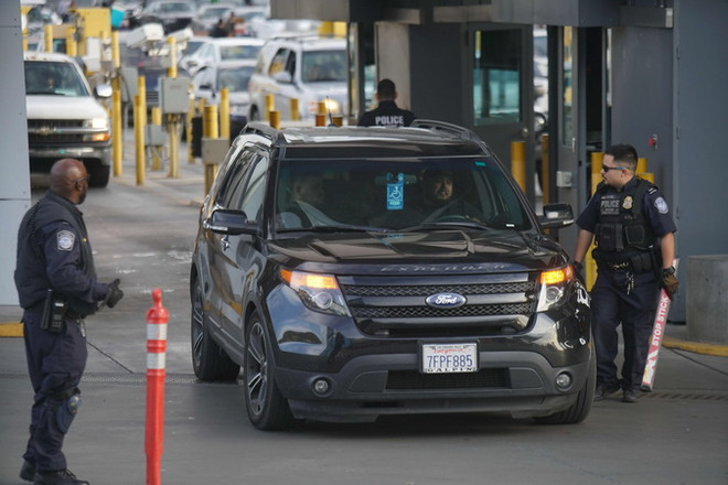 Mỹ thực hiện kế hoạch trục xuất hàng triệu người nhập cư trái phép ảnh 1