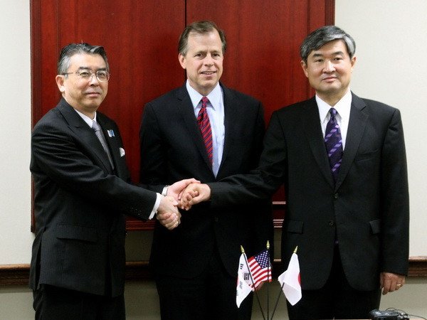 Mỹ-Nhật-Hàn tổ chức cuộc gặp quân sự cấp cao ba bên ảnh 1