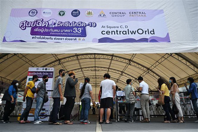 Thái Lan hủy ngày nghỉ đặc biệt để tránh lây lan dịch COVID-19 ảnh 1