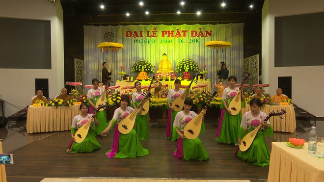 Đại lễ Phật Đản tại Cộng hòa Séc hướng tới bảo vệ môi trường ảnh 2