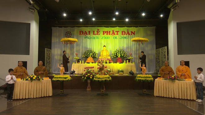 Đại lễ Phật Đản tại Cộng hòa Séc hướng tới bảo vệ môi trường ảnh 1