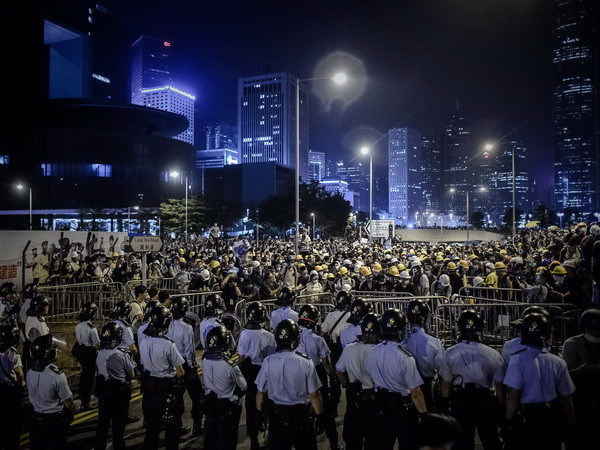 Hong Kong: HKFS xem xét rút khỏi các địa điểm biểu tình ảnh 1