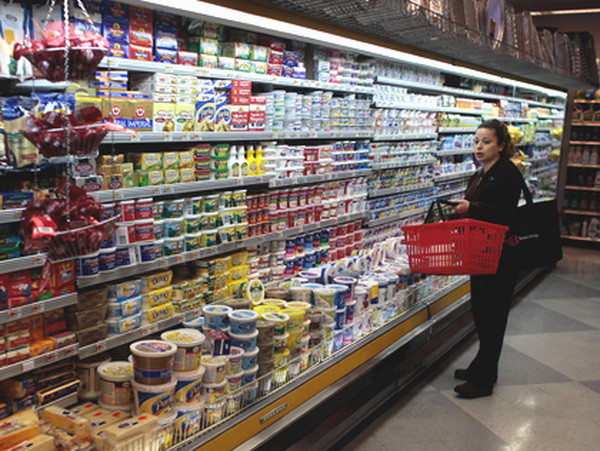 Chi tiêu của người tiêu dùng Mỹ tăng lớn nhất kể từ năm 2009 ảnh 1