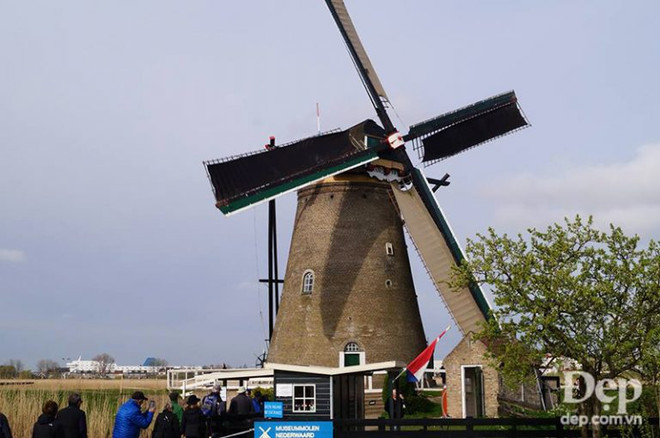 Khám phá ngôi làng cối xay gió độc nhất thế giới ở Hà Lan ảnh 9