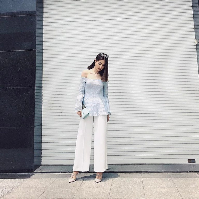 Mỹ nhân Việt lăngxê sắc trắng-đen trên sàn diễn đường phố ảnh 13