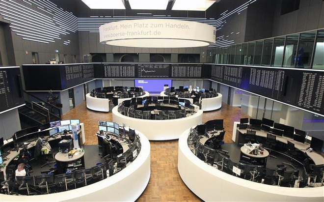 Chứng khoán châu Âu lập đỉnh trong phiên giao dịch đầu năm 2022 ảnh 1
