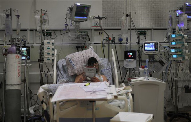 Chiến lược “ngăn chặn mềm” chống dịch COVID-19 ở Israel ảnh 3