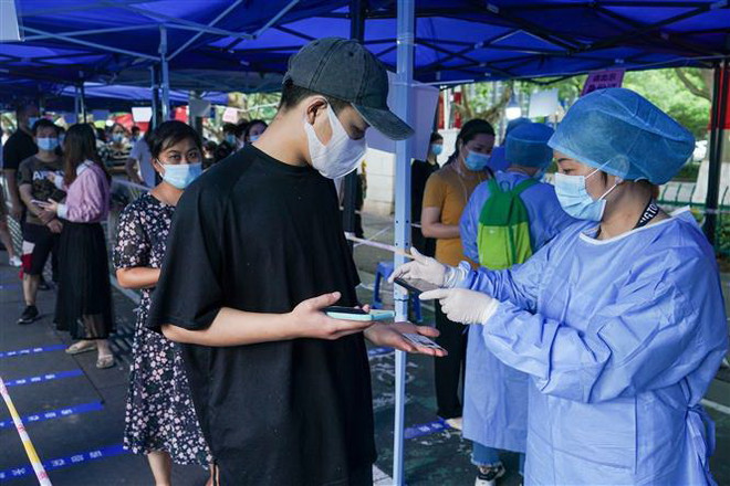 Trung Quốc đồng loạt báo động trước đợt bùng phát biến thể Delta ảnh 1