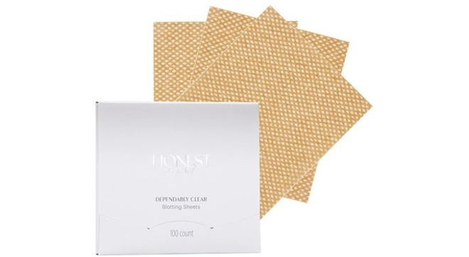 Đại chiến kiềm dầu: Nên dùng giấy thấm dầu hay phấn phủ? ảnh 5