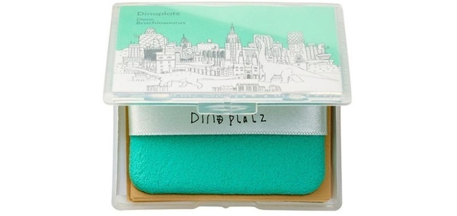 Đại chiến kiềm dầu: Nên dùng giấy thấm dầu hay phấn phủ? ảnh 4