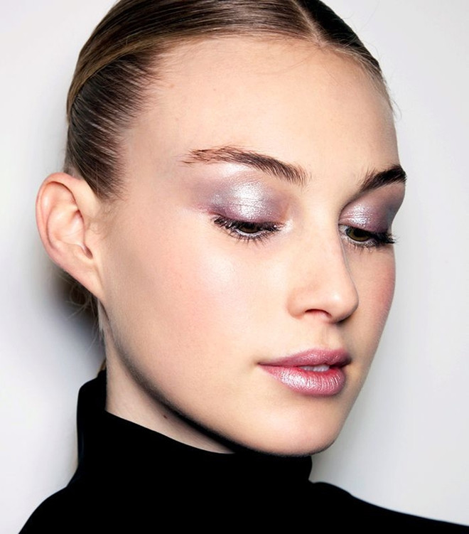 Năm xu hướng trang điểm mới mẻ dành cho mùa Thu Đông 2017 ảnh 3