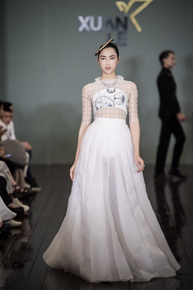 Heart’n Hands và câu chuyện 22 thợ khuyết tật, 33.000 viên đá quý ảnh 2