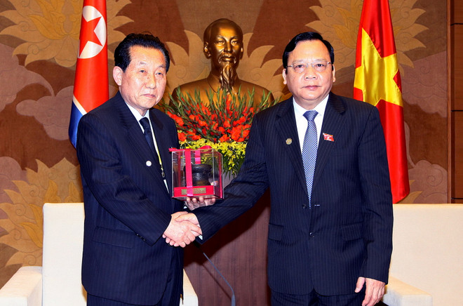 Việt Nam mong muốn thúc đẩy quan hệ kinh tế với Triều Tiên ảnh 1