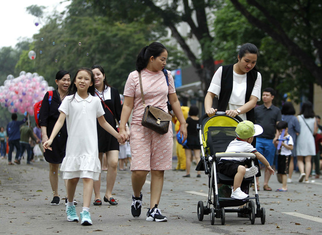 Các khu vực tiếp tục duy trì thời tiết ngày nắng, đêm có mưa rào ảnh 1