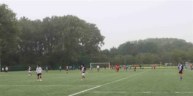 Sôi nổi giải bóng đá sinh viên Việt Nam tại Bỉ ủng hộ Quỹ vaccine ảnh 2