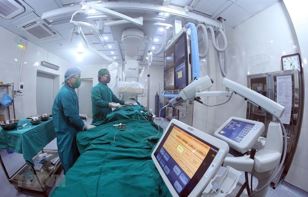 Khơi thông vướng mắc, giải quyết vấn đề thiếu vật tư, thiết bị y tế ảnh 2