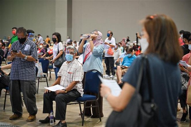 Malaysia phát hiện các ca đầu tiên nhiễm biến thể phụ AY.4.2 ảnh 1