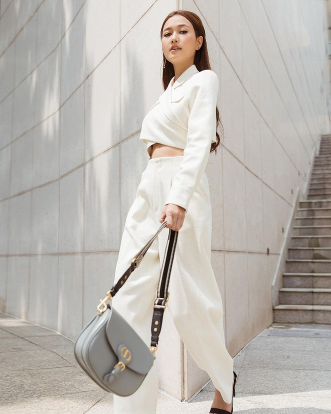 Mix đồ trung tính "đỉnh" như street style của dàn sao Việt ảnh 6