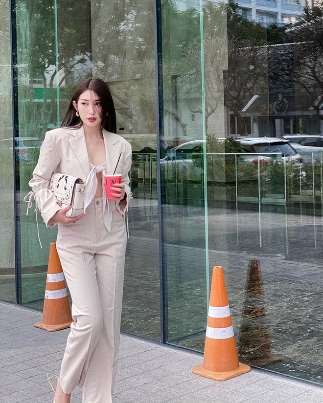 Mix đồ trung tính "đỉnh" như street style của dàn sao Việt ảnh 2