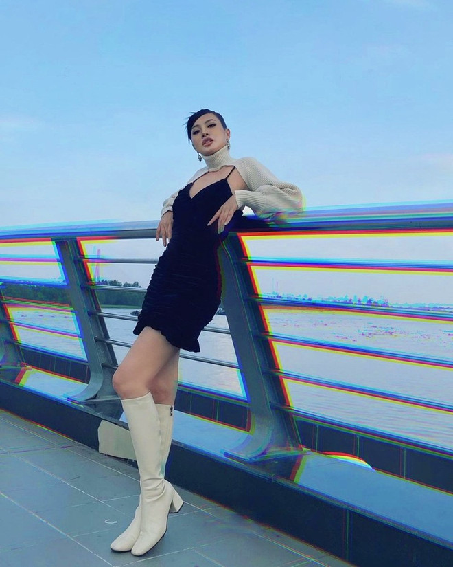 Mix đồ trung tính "đỉnh" như street style của dàn sao Việt ảnh 21