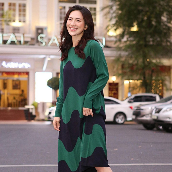 Mix đồ trung tính "đỉnh" như street style của dàn sao Việt ảnh 17