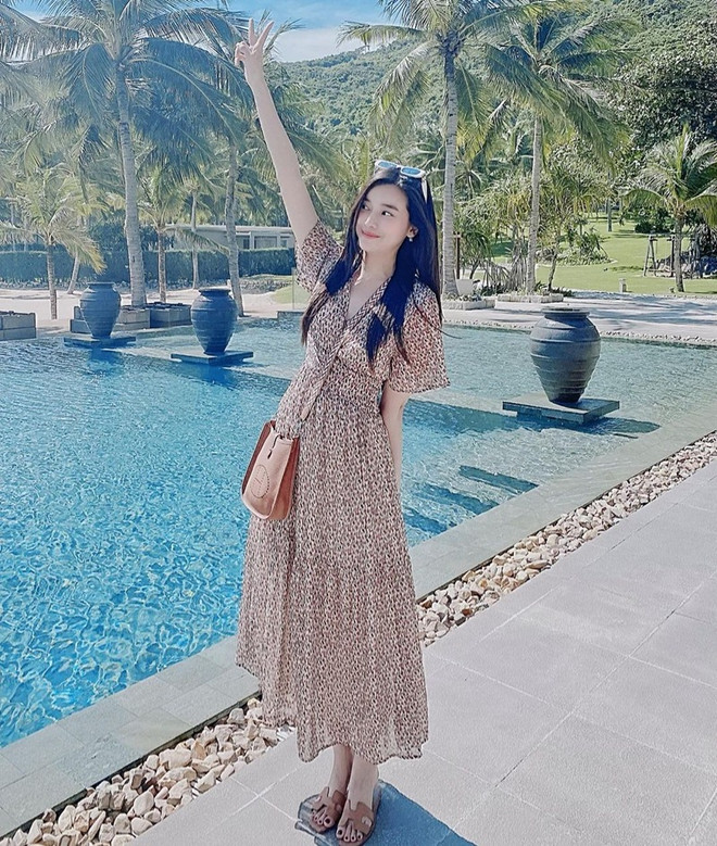 Mix đồ trung tính "đỉnh" như street style của dàn sao Việt ảnh 19