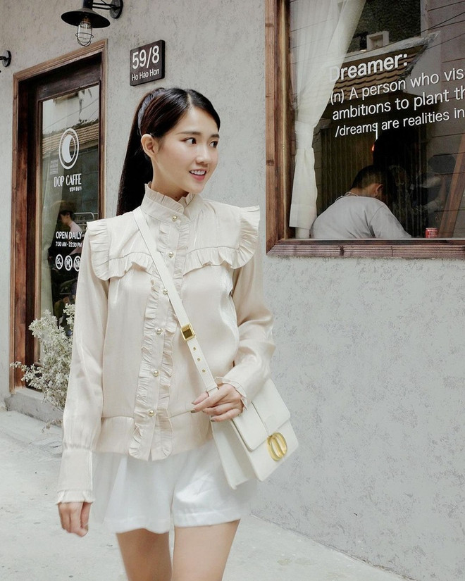 Mix đồ trung tính "đỉnh" như street style của dàn sao Việt ảnh 4