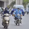 Hà Nội bất ngờ se lạnh giữa đầu hè, nhiệt độ xuống sát 20 độ C