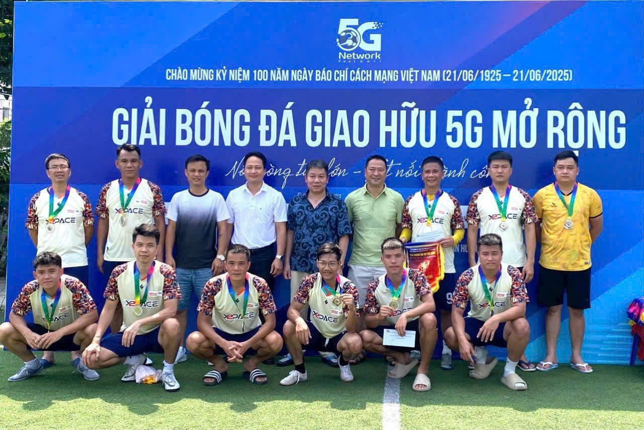 Giải đấu là sự kiện ý nghĩa chào mừng 100 năm ngày Báo chí cách mạng Việt Nam. Giải đấu là sự kiện ý nghĩa chào mừng 100 năm ngày Báo chí cách mạng Việt Nam.