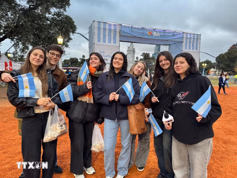 ttxvn-buenos-aires-truoc-tran-ban-ket-argentina-anh-1.jpg