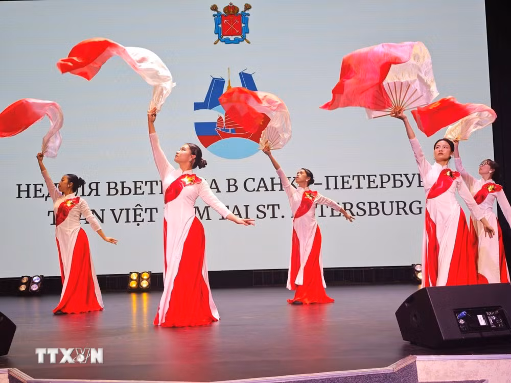 ttxvn-nguoi-viet-tai-nga.jpg