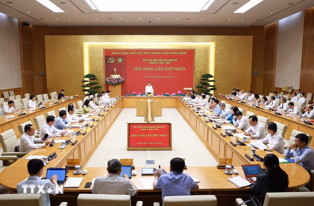 ttxvn-thu-tuong-chu-tri-hoi-nghi-lan-thu-nhat-ban-chap-hanh-dang-bo-chinh-phu-2.jpg