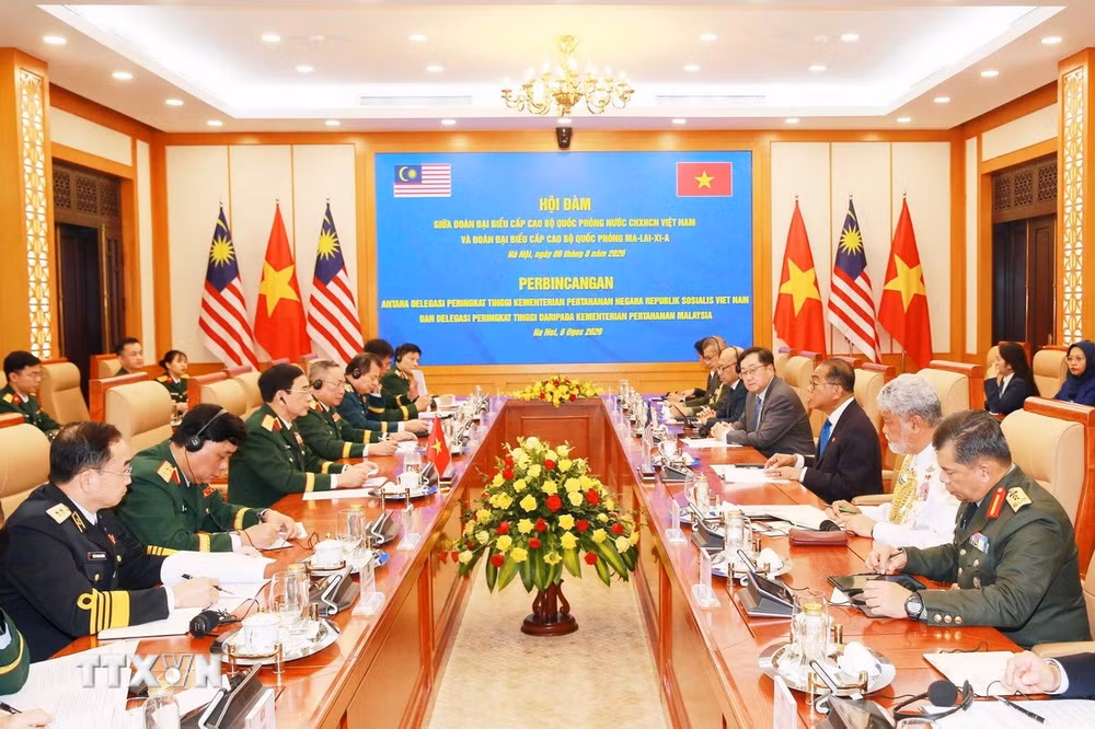 ttxvn-bo-truong-quoc-phong-malaysia-tham-chinh-thuc-viet-nam-1.jpg