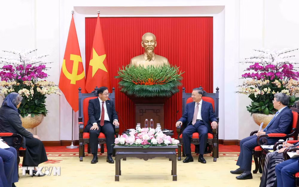 ttxvn-tong-bi-thu-chu-tich-nuoc-tiep-dai-su-malaysia-tai-viet-nam-1.jpg