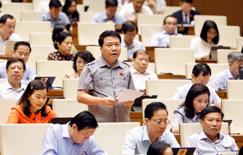 ttxvn_quoc_hoi_khoa_xv_thao_luan_ve_du_an_luat_phong_khong_nhan_dan_2.jpg