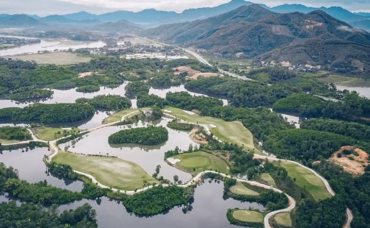 Thanh tra Chính phủ phát hiện vi phạm về đất đai, sân golf ở Yên Bái ảnh 1