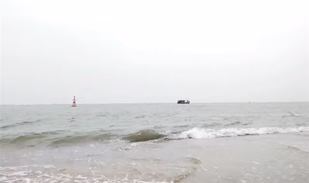 Bình Định: Làm rõ nguyên nhân vụ tàu hàng va chạm làm chìm tàu cá ảnh 1