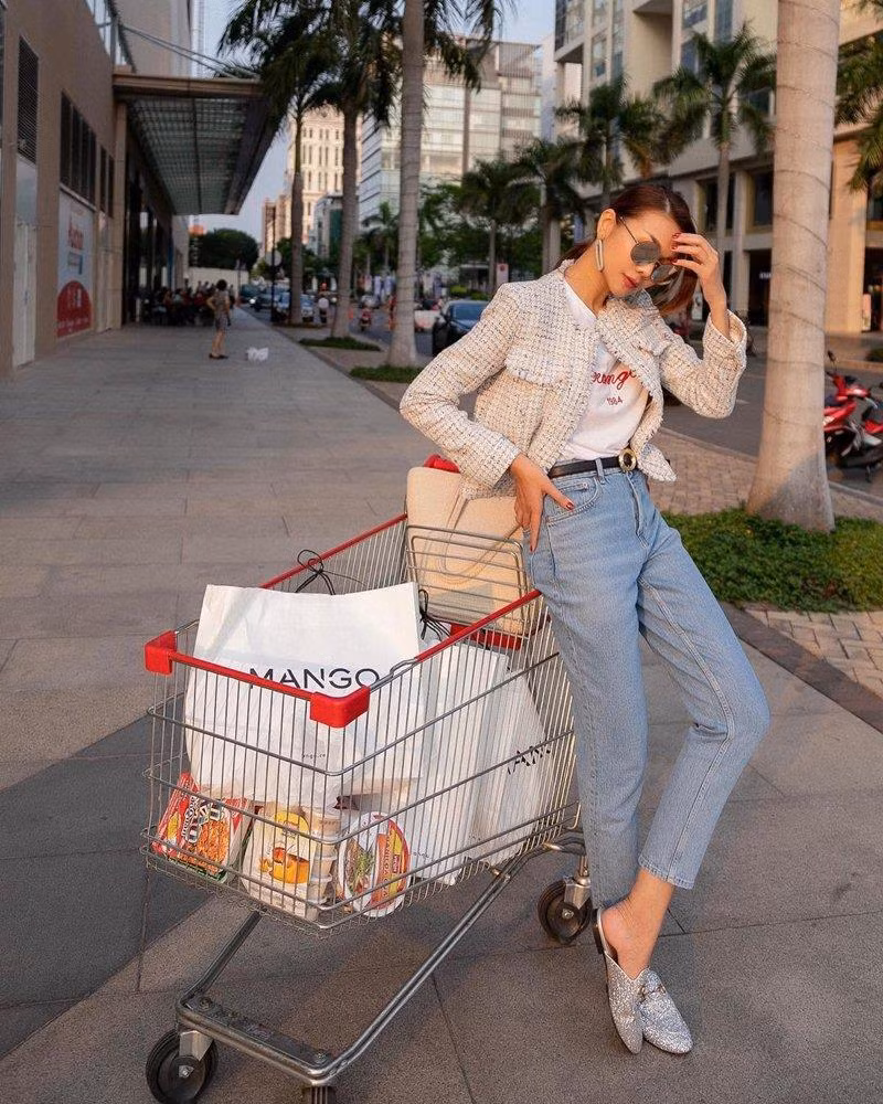 Stress style sang chảnh, sành điệu của Thanh Hằng và dàn sao Việt ảnh 3