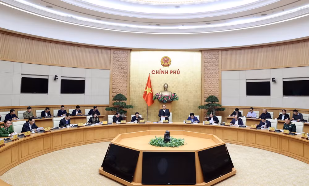 Thủ tướng chủ trì họp Thường trực Chính phủ về dự thảo Nghị quyết 01 ảnh 1