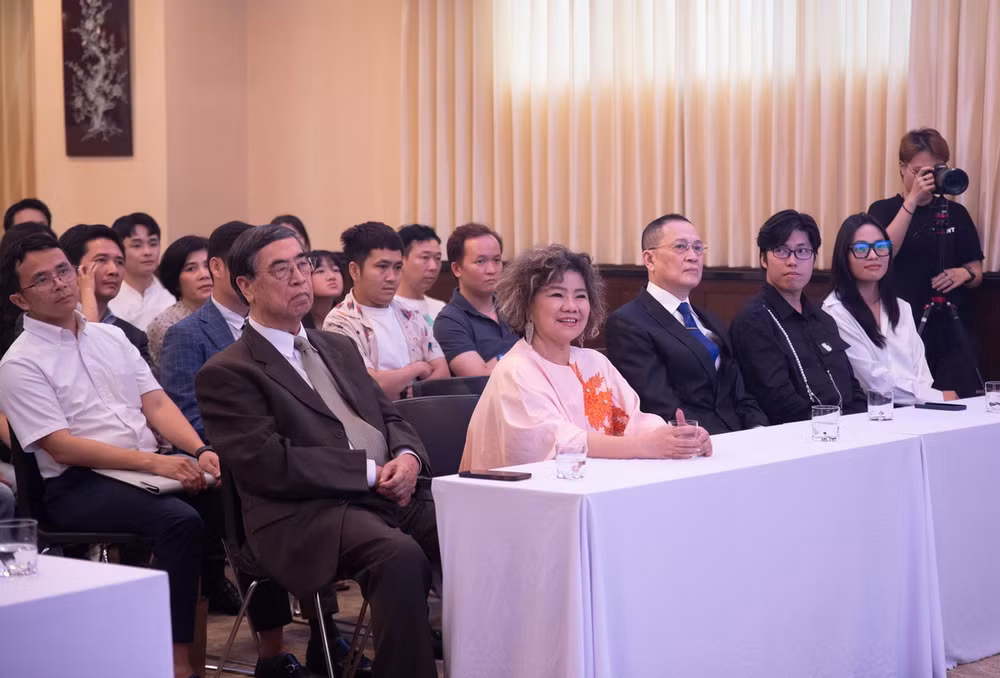 toi_yeu_tieng_nuoc_toi tai_nhat_ban2.jpg
