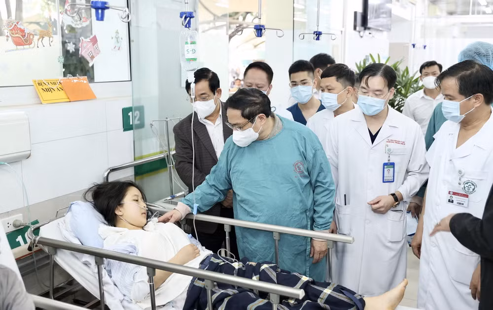 'Tránh sợ trách nhiệm và tiêu cực trong mua sắm thuốc, vật tư y tế' ảnh 1