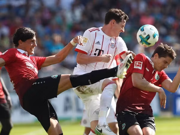 Huấn luyện viên Hanover 96: Bayern xuất sắc từ số 1 đến số 30 ảnh 1