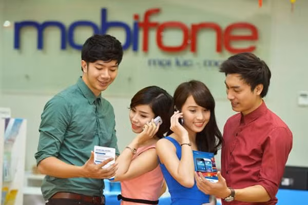MobiFone ưu đãi thuê bao mua smartphone Samsung ảnh 1