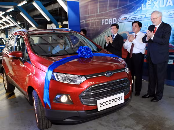 Ford Việt Nam đạt kỷ lục với doanh số 1.700 xe trong tháng 4 ảnh 1