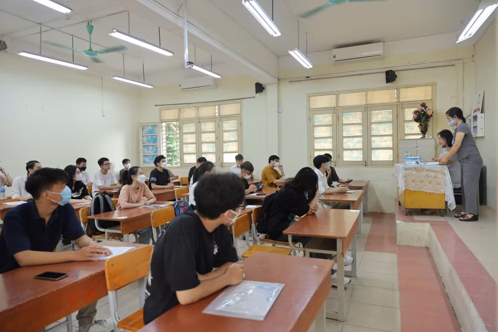 Thi tốt nghiệp THPT: Số thí sinh vi phạm quy chế tăng vọt ảnh 1
