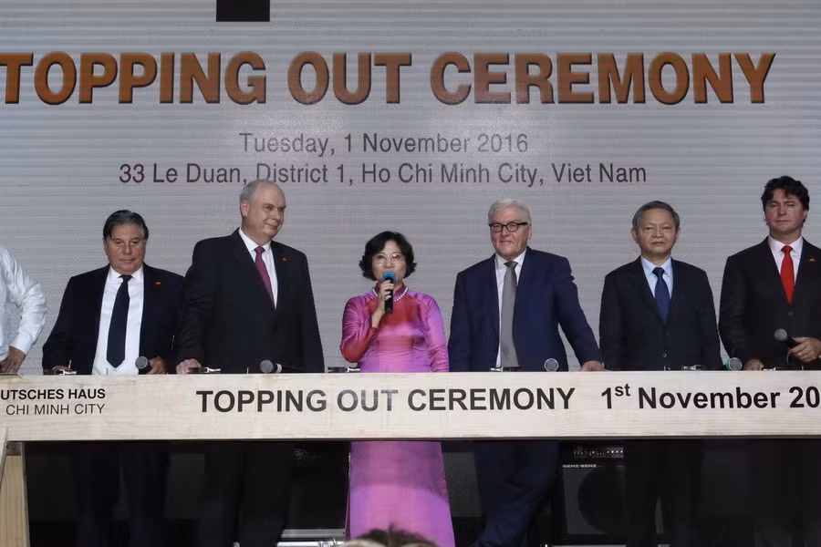 Cất nóc công trình "Ngôi nhà Đức" ở Thành phố Hồ Chí Minh ảnh 2