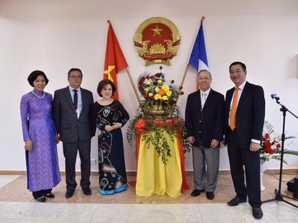 Việt Nam mở Lãnh sự quán danh dự tại New Caledonia thuộc Pháp ảnh 1