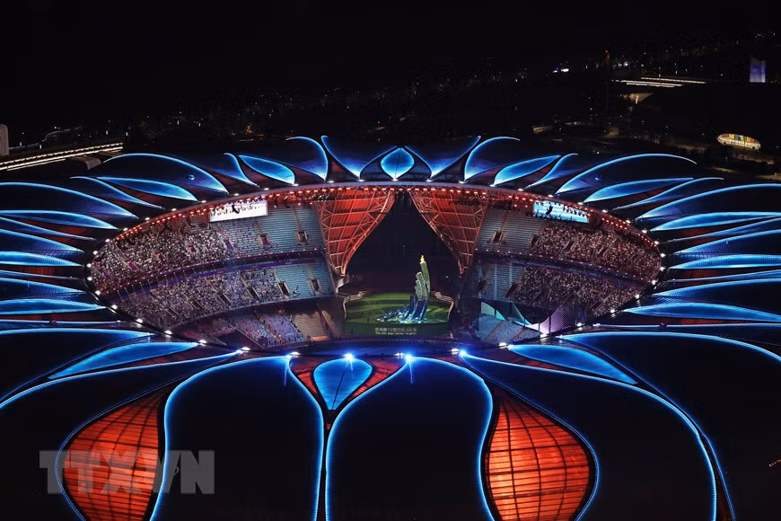 Lễ Bế mạc ASIAD 19: 'Bữa tiệc' của âm thanh và công nghệ ánh sáng ảnh 1