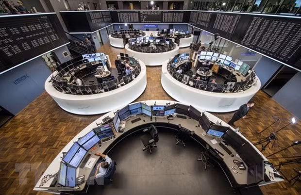 Chứng khoán châu Âu đi xuống trước nỗi lo Brexit không thỏa thuận ảnh 1